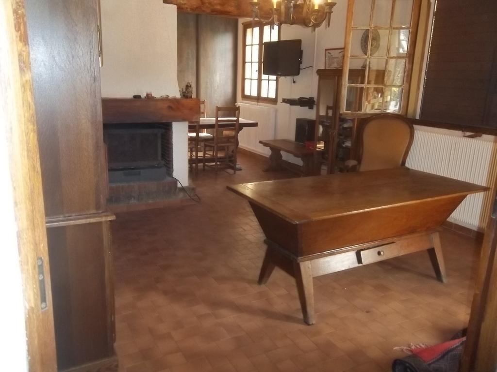 B&B Le Petit Frigouye Rochefort-du-Gard Exteriör bild
